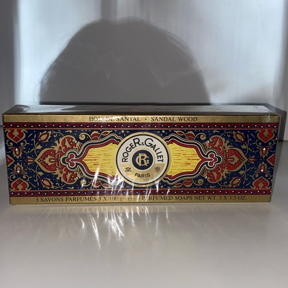 Roger & Gallet Box of 3 Sandal Wood Scented Soaps 3 @ 3.5 Oz each VTG SEALED NWT - Picture 4 of 14